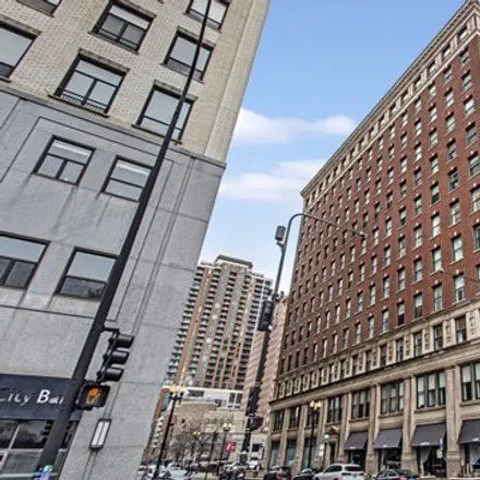 Buy this 3 bed condo on Crane Company Building in 888 South Michigan Avenue, Chicago