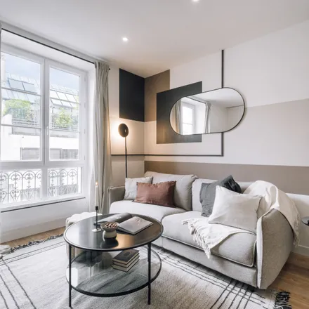 Image 3 - 16 Rue du Commerce, 75015 Paris, France - Apartment for rent