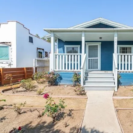 Buy this 2 bed house on 959 California Court in Los Angeles, CA 90291