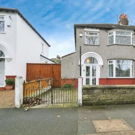 Buy this 3 bed duplex on Brodie Avenue in Liverpool, L19 7NE