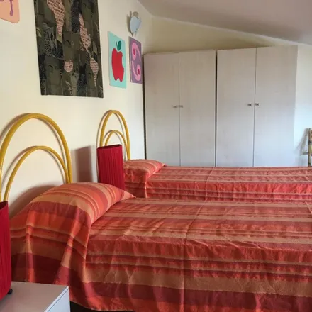Rent this 1 bed apartment on Monumento ai Caduti in Piazza Giacomo Matteotti, 88100 Catanzaro CZ
