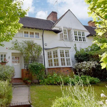 Rent this 3 bed house on Hampstead Way in London, NW11 7XY
