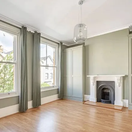 Rent this 4 bed apartment on 31 Carlton Road in London, N11 3EX