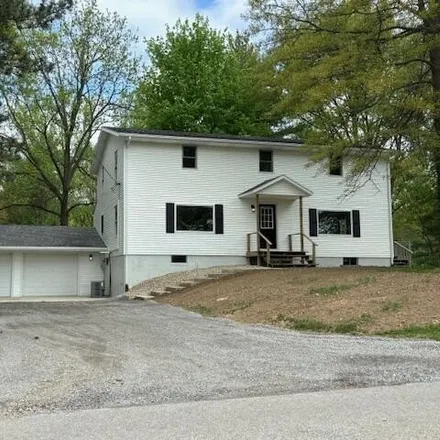 Buy this 4 bed house on 5363 Sandusky Road in Bath Township, OH 45801