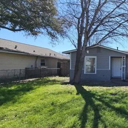 Buy this 4 bed house on 190 Creath Place in San Antonio, TX 78221