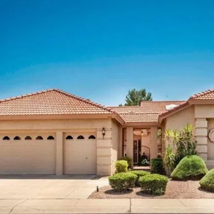 Rent this 3 bed house on 553 West Champagne Drive in Chandler, AZ 85248