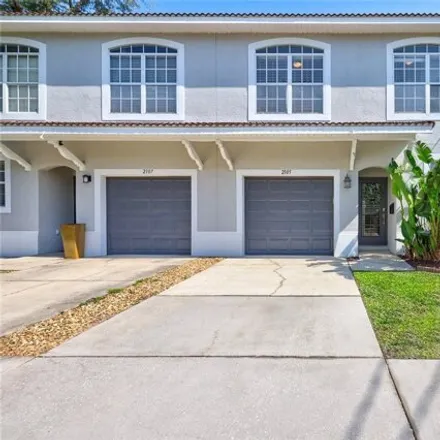 Buy this 3 bed townhouse on 2105 West De Leon Street in Amelia, Tampa