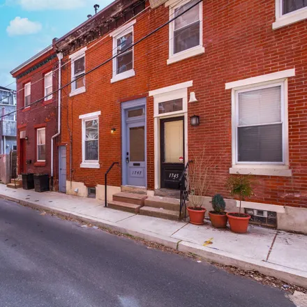 Image 3 - 1747 Sepviva Street, Philadelphia, PA 19125, USA - Townhouse for rent