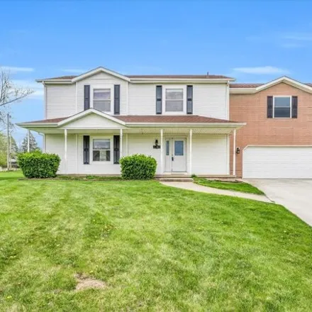 Buy this 4 bed house on 2524 Somerset Drive in Urbana, IL 61802