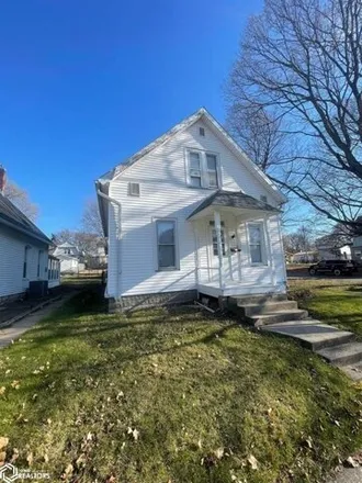 Buy this 3 bed house on 882 Iowa Street in Burlington, IA 52601