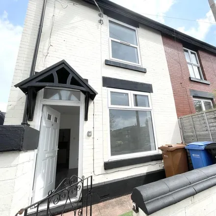Rent this 2 bed house on 1 Auburn Avenue in Stockport, SK6 2AH