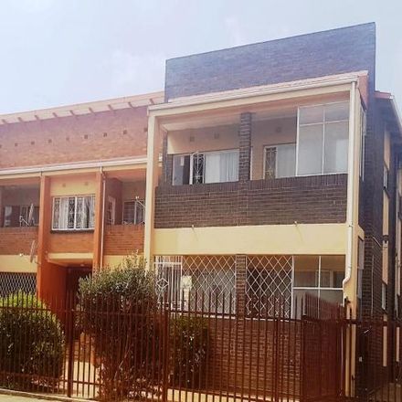 Rent this 1 bed apartment on Delamere Road in Chrisville, Johannesburg