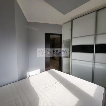 Rent this 3 bed apartment on 20 Dywizji Piechoty WP in 03-340 Warsaw, Poland