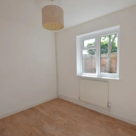 Rent this 4 bed duplex on Fulbourn Road in Fulbourn, CB1 9HA