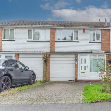 Rent this 3 bed townhouse on Hunstanton Avenue in Harborne, B17 8SX