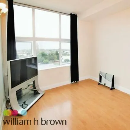 Image 2 - Stanford House, Princess Margaret Avenue, East Tilbury, RM18 8YP, United Kingdom - Apartment for rent