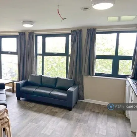 Rent this 6 bed apartment on Stokes Croft in Bristol, BS1 3QU