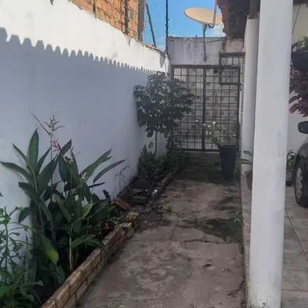 Buy this 2 bed house on Rua Oito in Vale Quem Tem, Teresina - PI