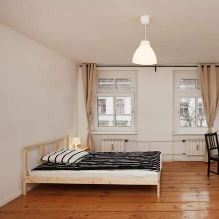 Rent this 4 bed room on Liebenwalder Straße 53 in 13347 Berlin, Germany