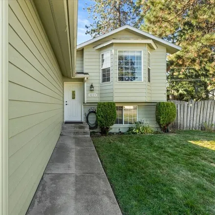 Buy this 4 bed house on 3223 North 8th Street in Coeur d'Alene, ID 83815