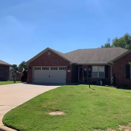 Buy this 3 bed house on 217 Cottonwood Drive in Johnson County, AR 72830