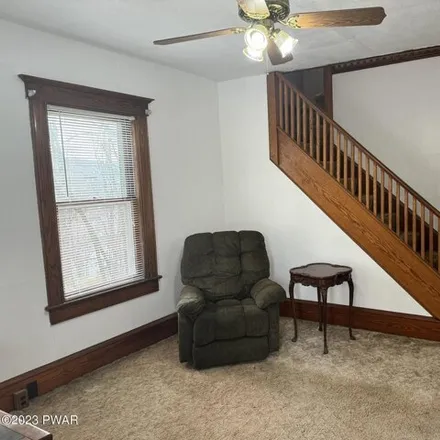 Image 7 - 219 Irving Street, Honesdale, PA 18431, USA - House for sale