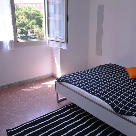Image 1 - Via dei Giudicati 3, 09131 Cagliari Casteddu/Cagliari, Italy - Room for rent