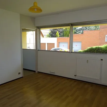 Rent this 1 bed apartment on 1 Rue des Martyrs in 62400 Béthune, France