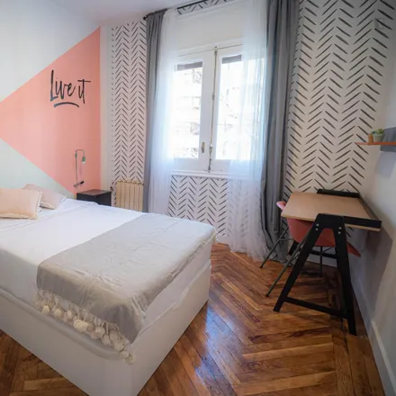 Rent this 12 bed room on Calle de Luchana in 38, 28010 Madrid