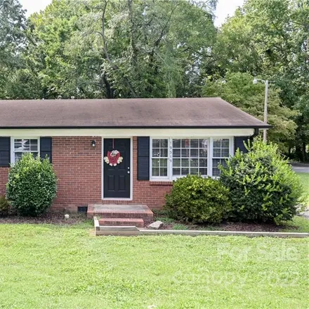 Buy this 3 bed house on 19319 Smithville Lane in Smithville, Cornelius