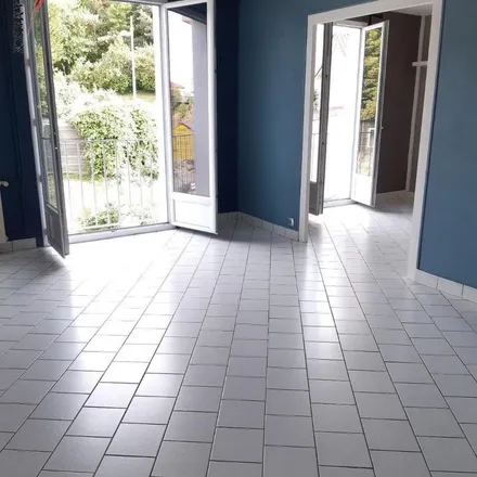 Image 1 - Cours Tourny, 24000 Périgueux, France - Apartment for rent