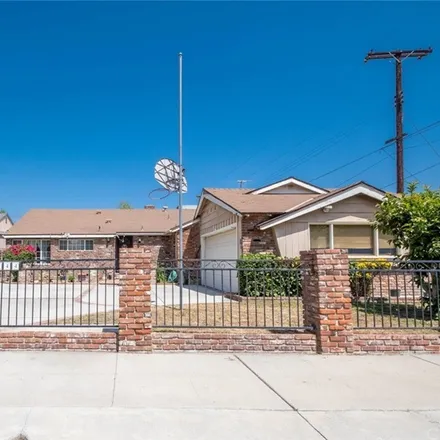 Image 1 - 8744 Gothic Avenue, Los Angeles, CA 91343, USA - House for sale