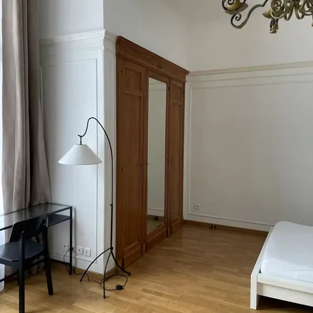 Image 6 - 128 Boulevard Haussmann, 75008 Paris, France - Apartment for rent