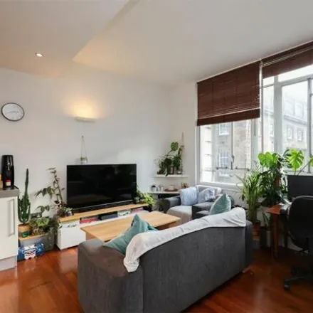 Rent this 1 bed room on Sycamore Suites in 4-6 St Peter's Close, Cathedral