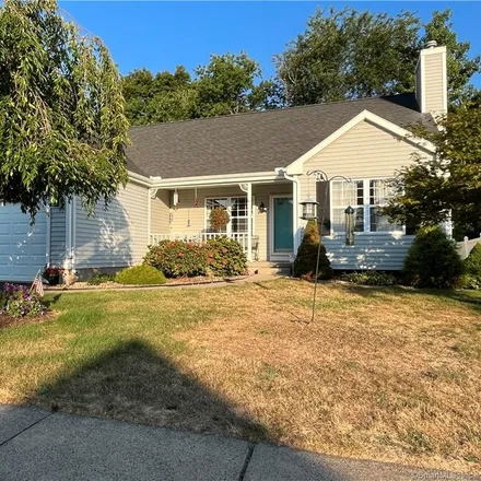 Buy this 3 bed house on 51 Rolling Green in Middletown, CT 06457