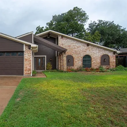 Buy this 3 bed house on 831 Ridge Drive in Bedford, TX 76021