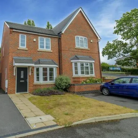 Rent this 3 bed duplex on 10 Patient Close in Bramcote, NG9 4HA