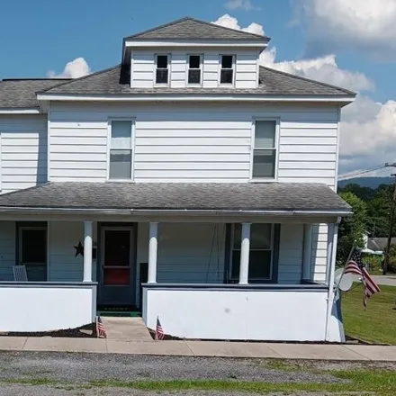 Image 2 - 221 4th Street, Parsons, WV 26287, USA - House for sale