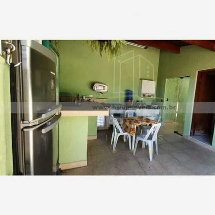 Buy this 4 bed house on Escola Municipal de Educação Básica Lourenço Filho in Rua Eunice Weaver 70, Planalto