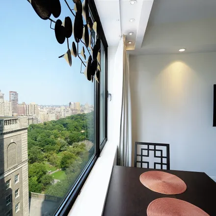 Image 5 - Central Park South/6th Avenue, Central Park Outer Loop, New York, NY 10106, USA - Apartment for rent