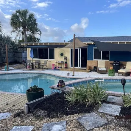 Rent this 2 bed house on 260 Northeast 16th Street in Delray Beach, FL 33444