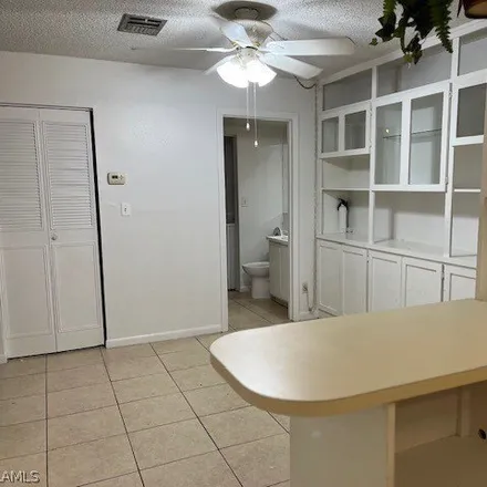 Image 5 - Summerlin Road, Villas, FL 33919, USA - Townhouse for rent