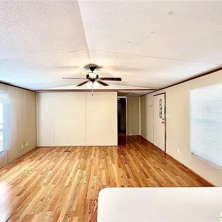 Image 6 - Henry Shrader House, South Glass Street, Victoria, TX 77901, USA - Apartment for sale