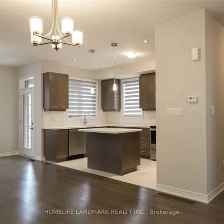 Rent this 3 bed townhouse on Cranbrooke Common in Oakville, ON L6H 6M3