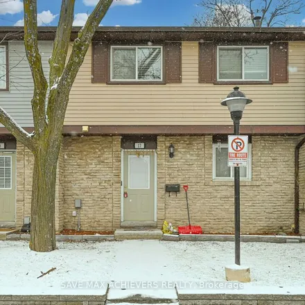 Rent this 4 bed townhouse on 46 Hansen Road North in Brampton, ON L6V 1B9