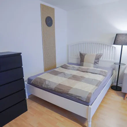 Rent this 1 bed apartment on Waisenhausgasse 47 in 50676 Cologne, Germany