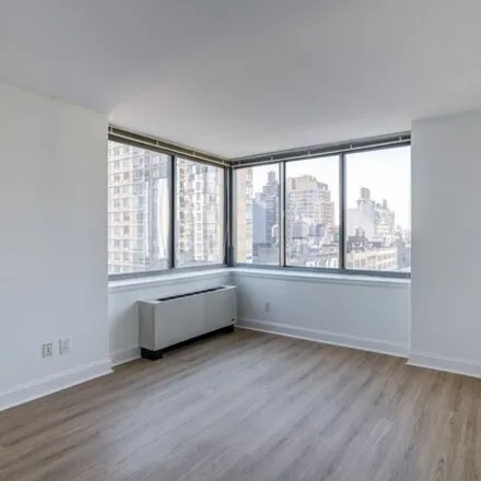 Image 7 - 800 Avenue Of The Americas Apt 28C, New York, 10001 - Apartment for rent