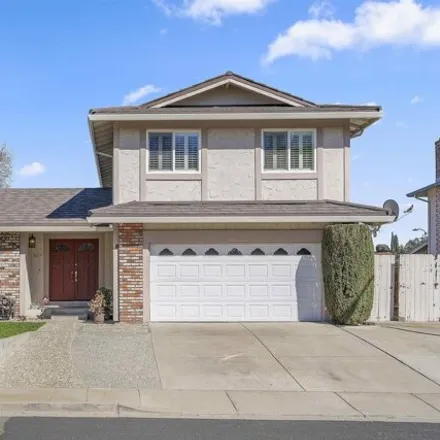 Rent this 4 bed house on 4483 Valle Vista Place in Pittsburg, CA 94565