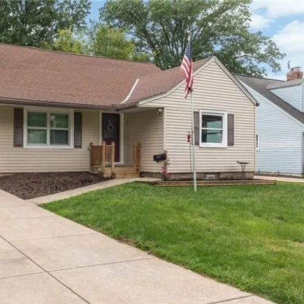 Buy this 3 bed house on 38324 Roselawn Avenue in Willoughby, OH 44094