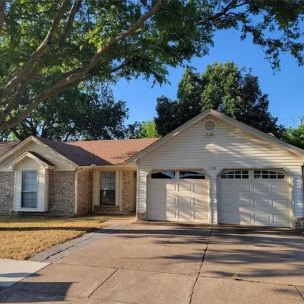 Rent this 3 bed house on 6108 Birchill Rd in Watauga, Texas